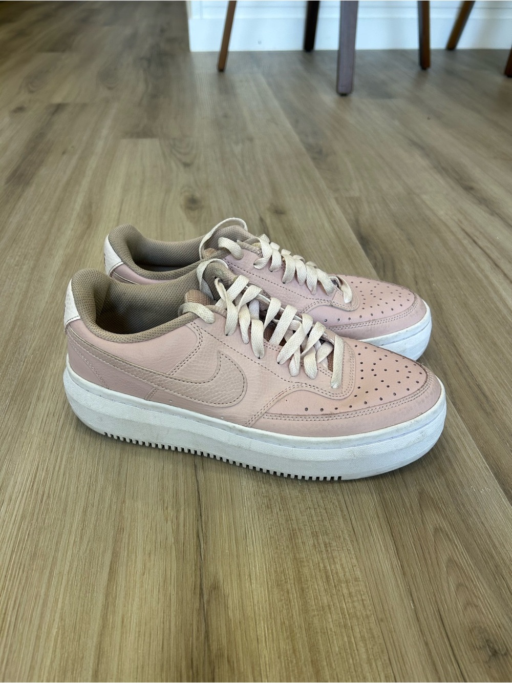 Nike Court Vision Alta Pink Platform Chunky Sneakers Shoes Women’s Size 10